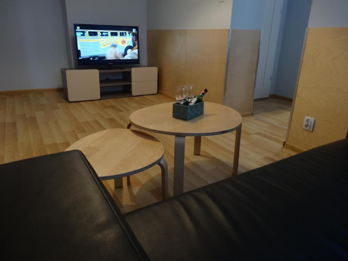 One More Night Apartment, Poznan Old Town מראה חיצוני תמונה